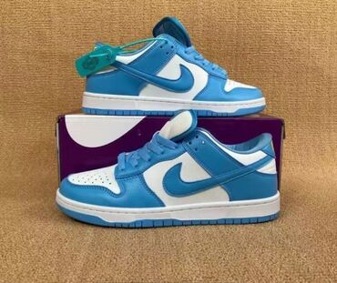 обувь зима: Кроссовки Nike dunk sb 
доставка 10-15 дней