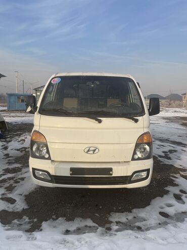 hyundai porter продам: Легкий грузовик