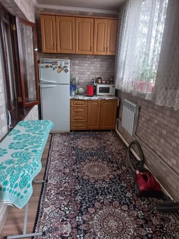 Продажа квартир: 2 комнаты, 56 м², 2 этаж — 8