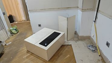Другие Автомобили: Kuxna mebeli satilir. sokulmus vəziyetdedir. 800 azn. aspirator ve 4