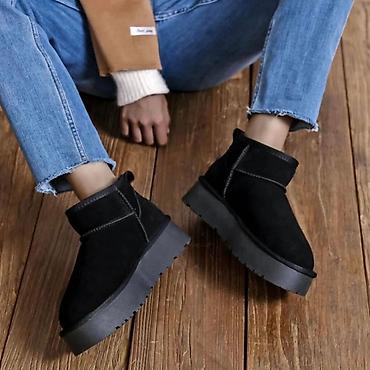 metro obuca trstenik: Ugg classic mini čizmice NOVO Novo Brojevi 36 do 41 fb Moja — 2