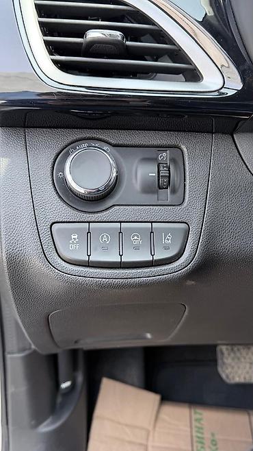 Chevrolet: Chevrolet Spark: 2018 г., 1 л, Автомат, Бензин, Хэтчбэк — 30