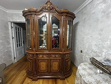 Bufetlər: Təcili satılır bufet 3 qapılı düz dolab — 1
