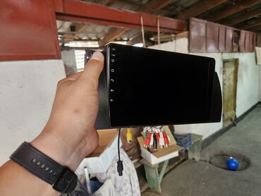 видео регистраторы комбо анти радар: Колдонулган, 2-DIN, 9 ", Android (камтылган ОС), 2 ГБ ОЭТ, 32 Гб ПЗУ