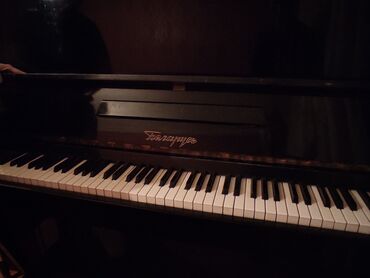 маленькое пианино: Продается фортепиано Беларусь 
состояние хорошее