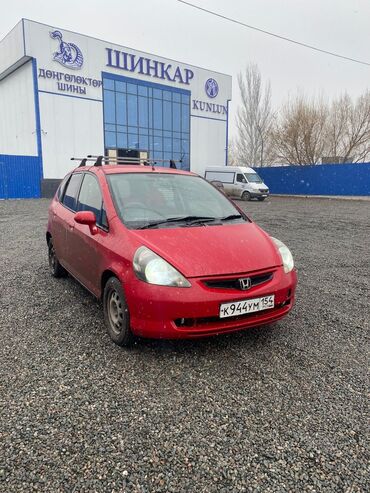 Honda: Honda Fit: 2001 г., 1.3 л, Вариатор, Бензин, Хэтчбэк