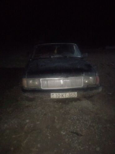 QAZ: QAZ 31029 Volga: 2.4 l | 1996 il 220897964 km Sedan