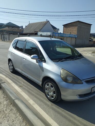 Honda: Honda Fit: 2002 г., 1.3 л, Автомат, Бензин, Хэтчбэк