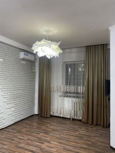 Продажа квартир: 1 комната, 37 м², Индивидуалка, 1 этаж, Старый ремонт — 8