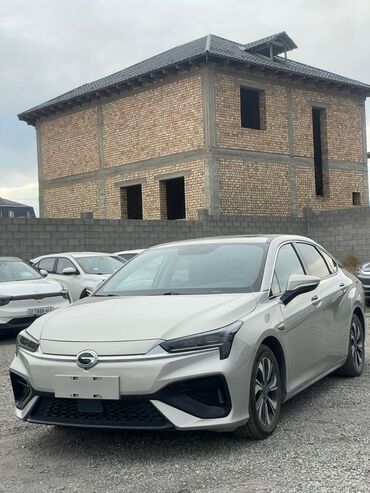 в рассрочку машину: JAC : 2021 г., Автомат, Электромобиль, Седан