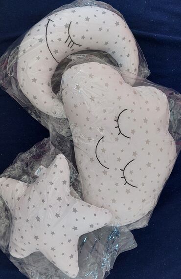jastuk za dojenje: Dekorativni jastuk