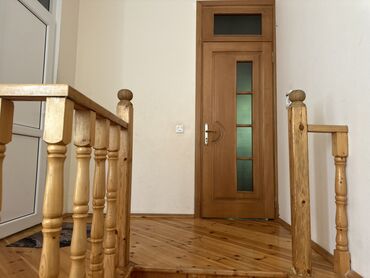 Günlük kirayə evlər: 100 kv. m, 3 otaqlı, Kombi, Qaz, İşıq — 4