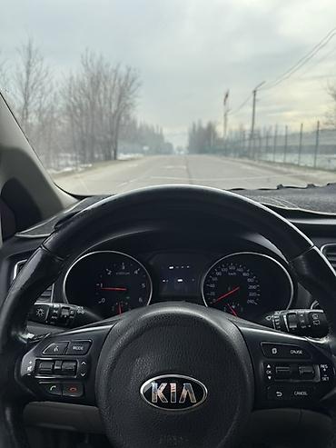 Kia: Kia Carnival: 2015 г., 2.2 л, Автомат, Дизель, Минивэн — 9