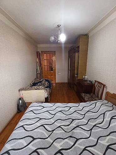 pletka istilik: Çox təcili menzil.İnşaatçilar metrosunun duz yani.Orta blok.İstilik — 6