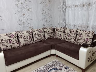 Qaşıqlar: Divan acilan bazali yaxsi veziyyetde 250 azn problem yoxdur unvan