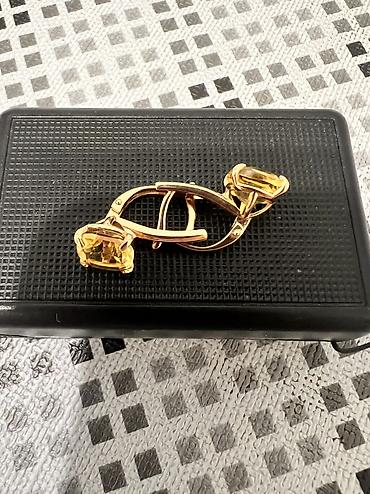 Үлпөт көйнөктөрү жана аксессуарлар: Продаю золотые серьги 585 пробы красное золото, камни бриллиант замок — 4