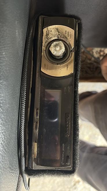 iphone x mikrafon: Pioneer avtomobil maq - Model: Pioneer (1-DIN panel) - Girişlər: USB — 2