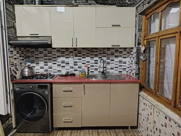 Другая мебель для дома: Metbex mebeli qiymeti 250 azn olcu 2.10 sm uzerinde padnuslu derin