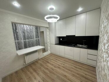максимум бизнес центр: 1 бөлмө, 53 кв. м, Элитка, 8 кабат, Евроремонт