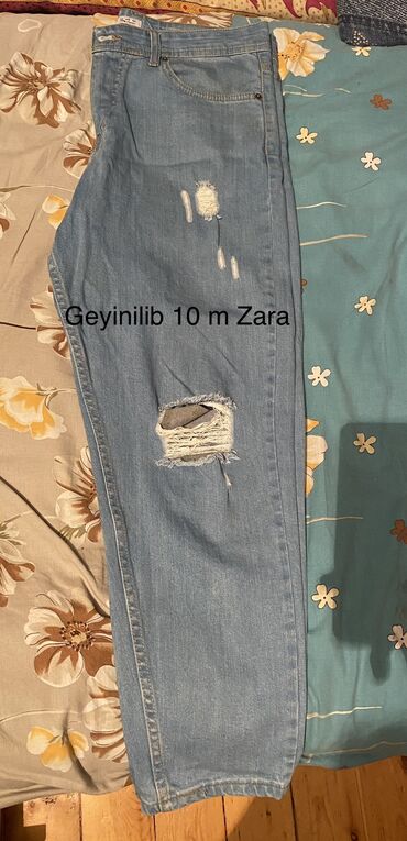 qaqa şalvarı: Hər biri 40-70 AZN lik şalvarlardır bəziləri geynilib ama səliqəli