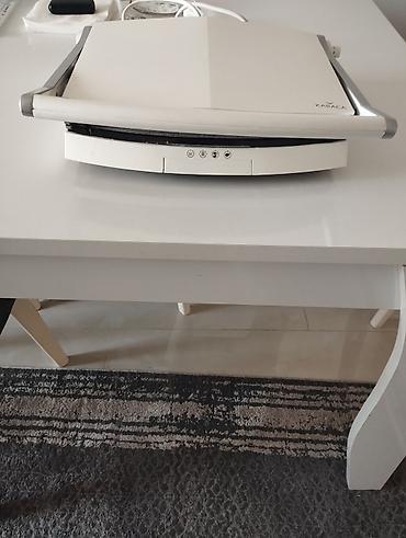 Karaca elektrikli tost və ızgara aparatı - Rəng: ağ/gümüş - Qapaqlı lalafo.az -da Karaca elektrikli tost və ızgara aparatı - Rəng: ağ/gümüş - Qapaqlı