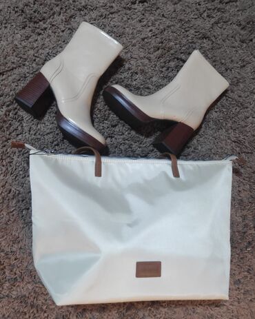 Gležnjače: Gležnjače, 38 — 1