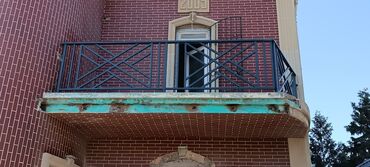 Pilləkən məhəccərləri: Demir qaplar her nov darvazalar rasotkalar pililalar navesler bistka — 25