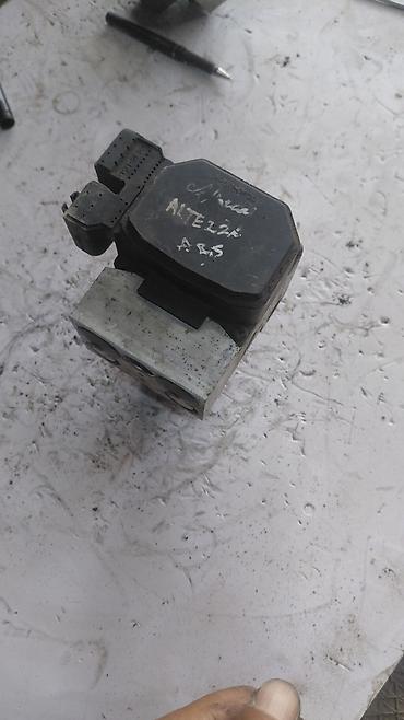 abs: Блок ABS Toyota 2005 г., Б/у, Оригинал, Япония — 2