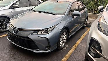 тойото: Toyota Corolla: 2021 г., 1.8 л, Вариатор, Гибрид, Седан — 1
