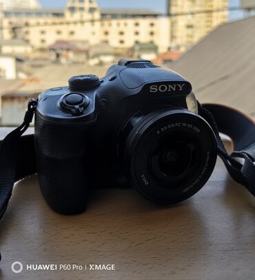 Fotokameralar: Sony α3000 (Body) E-mount + 16-50mm PZ Lens(SELP1650) 20.1 Megapixels