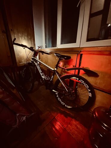 velosiped ucun isiqlar: İşlənmiş İki təkərli Uşaq velosipedi Adidas, 26"