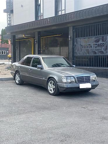bye e5: Mercedes-Benz W124: 1993 г., 3.2 л, Автомат, Бензин, Седан — 3