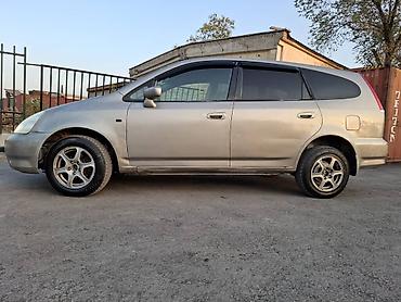 Honda: Honda Stream: 2001 г., Универсал — 6