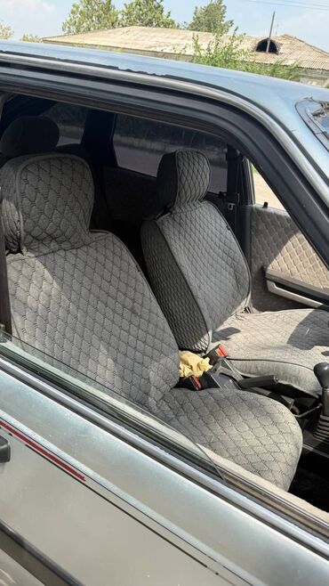 Toyota: Toyota AC: 1986 г., 1.8 л, Механика, Бензин, Хэтчбэк — 3