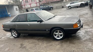 Audi: Audi 100: 1989 г., 2.2 л, Механика, Газ