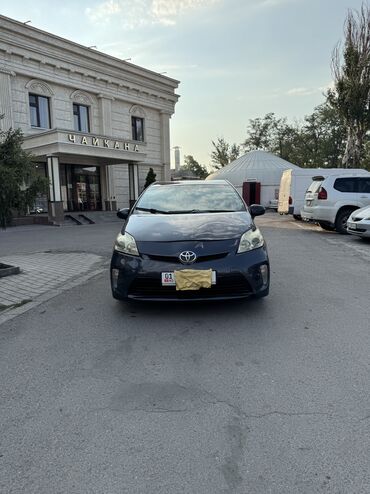 приус ви: Toyota Prius: 2013 г., 1.8 л, Автоматические, Гибрид, Седан