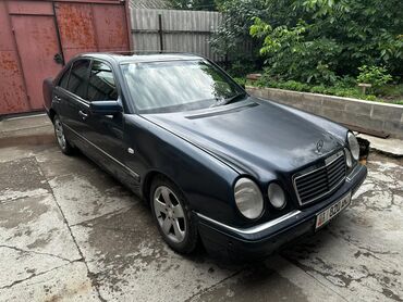 е 190: Mercedes-Benz E-Class: 1995 г., 3.2 л, Автомат, Бензин, Седан