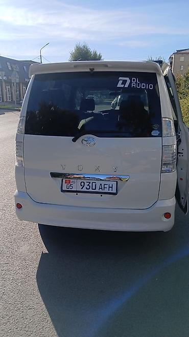 Voyah: Toyota Voxy: 2006 г., 2 л, Вариатор, Бензин, Минивэн — 4