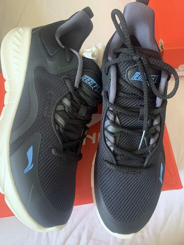 кроссовки джордан бишкек: Мужские кроссовки от Li-Ning оригинал
Размеры 43