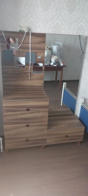 İşlənmiş, Termolar, Kredit yoxdur