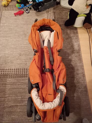 odelo za bebe: Cam kolica sa duplim tockovima,imaju zimsku navlaku za noge i kabanicu