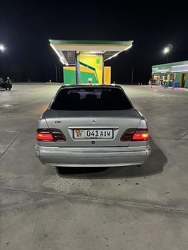 машина кроссовер: Mercedes-Benz E-Class: 2000 г., 2.7 л, Автомат, Дизель, Седан — 4
