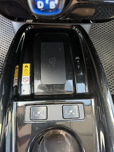 gen 2: Toyota Prius: 2019 г., 1.8 л, Вариатор, Гибрид, Хэтчбэк — 7