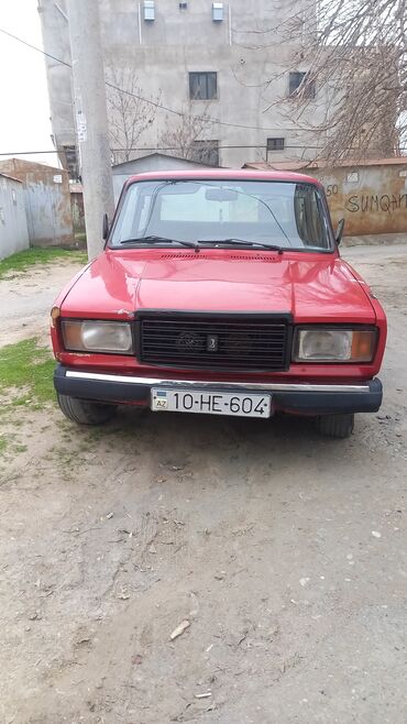 vaz 2106 satilir 500 azn: VAZ (LADA) 2107: 1.5 l | 1988 il 200000 km Sedan