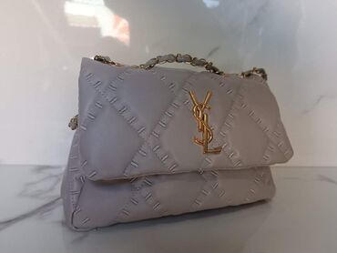 Torbe: Torbe 
Velike cena 4100din, manje po 3000din — 13