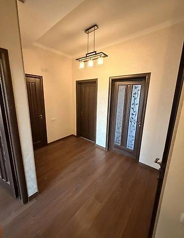 red centr: 3 комнаты, 92 м², 4 мкр 5 этаж, Свежий ремонт — 4