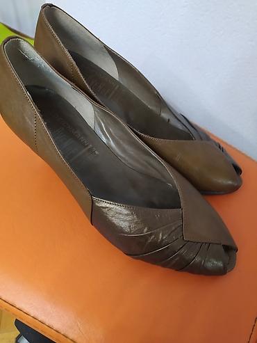 Туфли: Классические туфли в отличном состоянии, производство Испания,кожа — 12