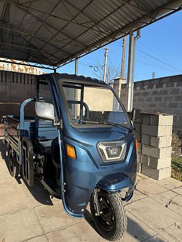 Легкий грузовой транспорт: Легкий грузовик, Стандарт, 1,5 т, Б/у — 2