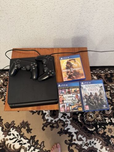 купить игры на нинтендо свитч: Игровая консоль PlayStation 4 в комплекте с двумя контроллерами