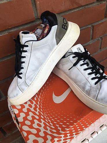 Patike: Bogner patike – bele kožne lifestyle/sneakers patike sa crnim pertlama — 10